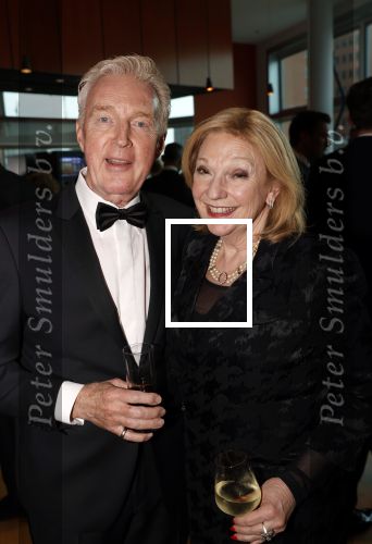 Rotterdam 8 maart 2020
Premiere Hello Dolly in het nieuwe Luxor.Janny v d Heijdejn en  Andre v Duin . Andre draagt zijn eigen trouwring en die van Martin