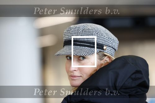Amsterdam 27 februari 2020
Anouk Smulders op schiphol