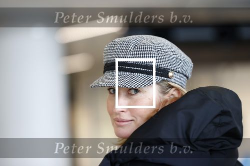 Amsterdam 27 februari 2020
Anouk Smulders op schiphol