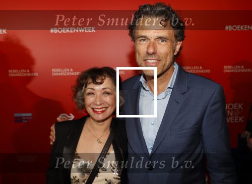 Amsterdam 6 maart 2020
Boekenbal 2020 in de koninklijke schouwburg. Auke Kok met vrouw