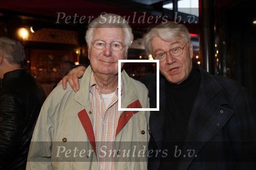Schiphol 4 februari 2020
Katja Schuurman Peter Faber Willibrord Frequin Gerard Cox en Barrie Stevens vertrekkenb vanaf schiphol naar Suriname voor de opnames van het RTL4 programma Beter laat dan ooit.
