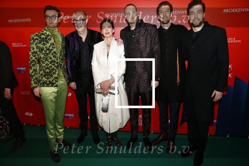 Amsterdam 6 maart 2020
Boekenbal 2020 in de koninklijke schouwburg. Bart Chabot kwam met zijn vrouw en zoons