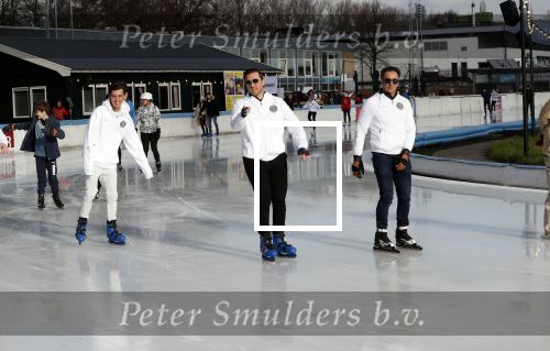 Amsterdam 4 februari 2020
Perspresentatie Hollandse 100 voor Lymph&Co op de Jaap Eden schaatsbaan.
Prins Bernahrd jr en Prinses Margriet zijn ook aanwezig. Benjamin Aslan