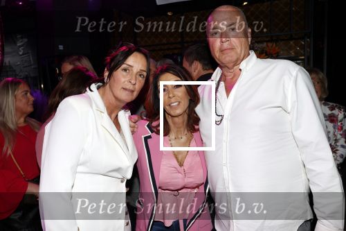 Amsterdam 3 maart 2020
Rachel Hazes viert haar 50e verjaardag bij Majestic.
Big Willem Willem v Boxtel met vrouw en Rachel Hazes