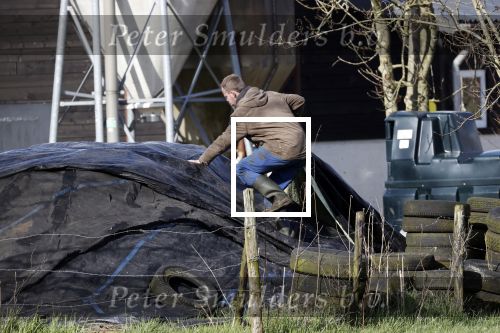 Hei en Boeicop 4 maart 2020
Boer Willem een van de deelnemers van het nieuwe seizoen van boer zoekt vrouw . Willem bij zijn huis / boerderij . Ook zijn moeder is aanwezig . Matthijs Albers van Story is er ook bij .