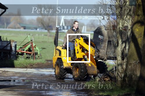 Hei en Boeicop 4 maart 2020
Boer Willem een van de deelnemers van het nieuwe seizoen van boer zoekt vrouw . Willem bij zijn huis / boerderij . Ook zijn moeder is aanwezig . Matthijs Albers van Story is er ook bij .