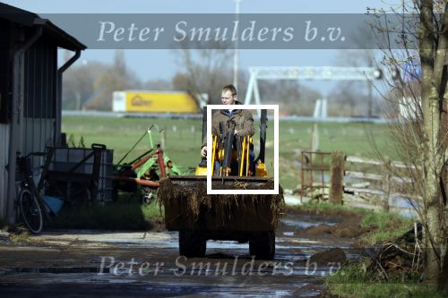 Hei en Boeicop 4 maart 2020
Boer Willem een van de deelnemers van het nieuwe seizoen van boer zoekt vrouw . Willem bij zijn huis / boerderij . Ook zijn moeder is aanwezig . Matthijs Albers van Story is er ook bij .