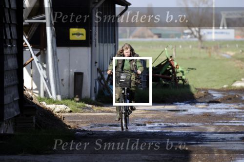 Hei en Boeicop 4 maart 2020
Boer Willem een van de deelnemers van het nieuwe seizoen van boer zoekt vrouw . Willem bij zijn huis / boerderij . Ook zijn moeder is aanwezig . Matthijs Albers van Story is er ook bij .