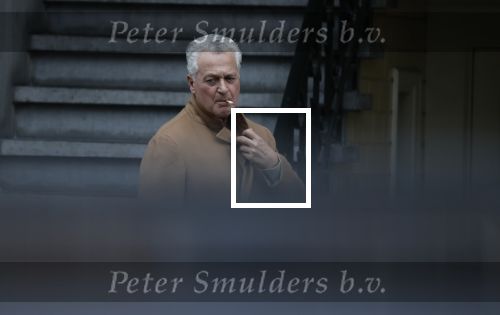 Ansterdam 7 maart 2020
Bram Moszkowicz met zijn dochter en vriendin Nienke Hoogervorst op straat in Amsterdam zuid