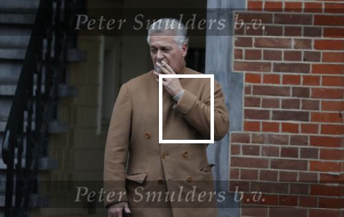 Ansterdam 7 maart 2020
Bram Moszkowicz met zijn dochter en vriendin Nienke Hoogervorst op straat in Amsterdam zuid