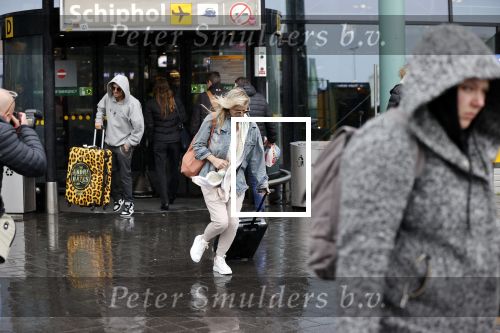 Schiphol 13 februari 2020
Bridget Maasland en Andre Hazes arriveren op schiphol nadat ze op curacao zijn geweest
