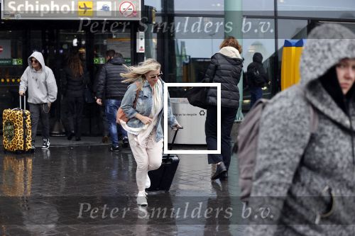 Schiphol 13 februari 2020
Bridget Maasland en Andre Hazes arriveren op schiphol nadat ze op curacao zijn geweest
