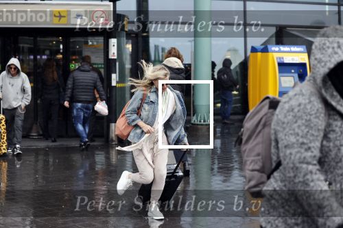 Schiphol 13 februari 2020
Bridget Maasland en Andre Hazes arriveren op schiphol nadat ze op curacao zijn geweest