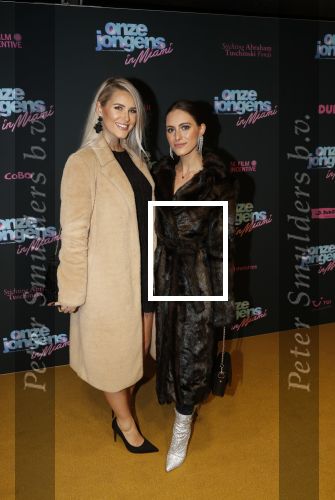 Amsterdam 27 januari 2020
Premiere Onze Jongens in Miami in Tuschinski. Cassidy Roeks met een vriendin