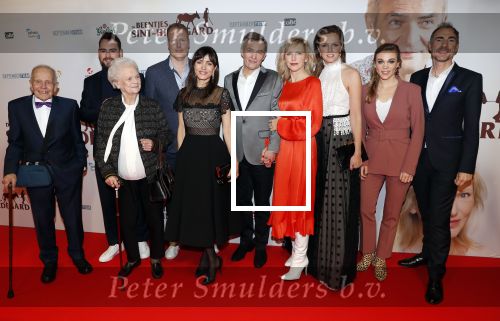 Amsterdam 10 februari 2020
Premiere van de beentjes van Sint Hildegard in Tuschinski met in de hoofdrollen Herman Finkers Johanna ter Steege Leonie ter Braak Ferdi Stofmeel en Daphne Bunskoek .
