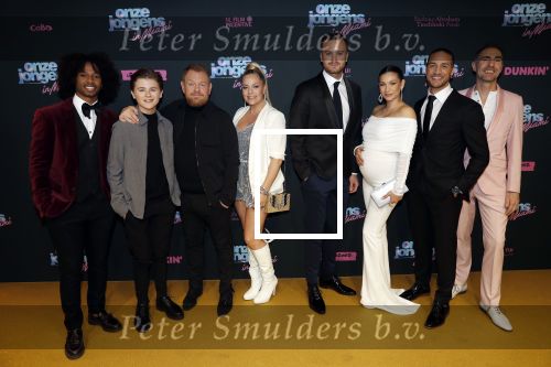 Amsterdam 27 januari 2020
Premiere Onze Jongens in Miami in Tuschinski. Cats oa Jim Bakkum Mathue Hinen Martijn Fischer Juvat Westendorp Malik Mohammed Eva v d Wijdeven Maaike Marten en regisseur Johan Nijenhuis