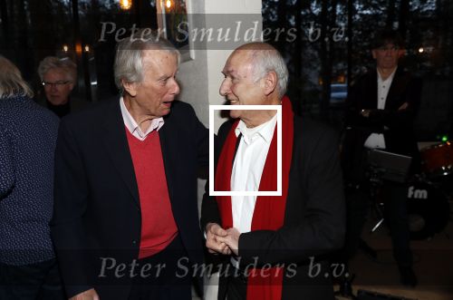 Hilversum 5 januari 2020
Peter Koelewijn krijgt een lintje van Burgemeester Pieter Broertjes.
Event vond plaats in de wisseloord studios. Co de Kloet