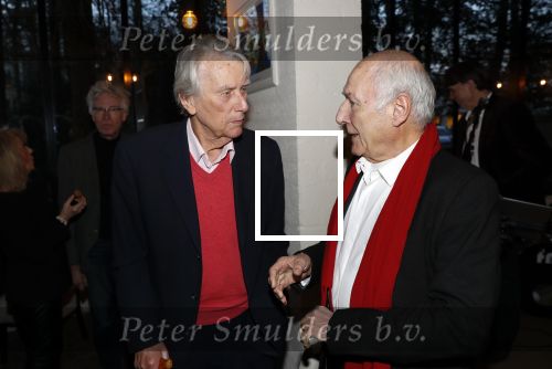 Hilversum 5 januari 2020
Peter Koelewijn krijgt een lintje van Burgemeester Pieter Broertjes.
Event vond plaats in de wisseloord studios. Co de Kloet