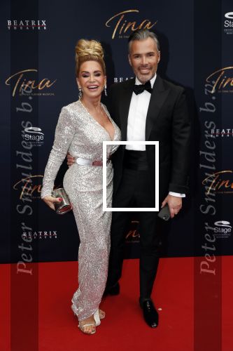Utrecht 9 februari 2020
Premiere Tina Turner musical in het Beatrix Theater. Connie Witteman met oude PA Edwin