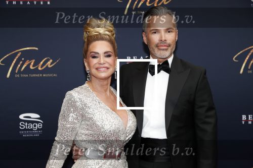 Utrecht 9 februari 2020
Premiere Tina Turner musical in het Beatrix Theater. Connie Witteman met oude PA Edwin
