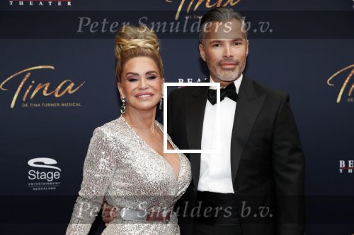 Utrecht 9 februari 2020
Premiere Tina Turner musical in het Beatrix Theater. Connie Witteman met oude PA Edwin