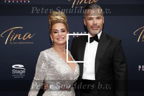Utrecht 9 februari 2020
Premiere Tina Turner musical in het Beatrix Theater. Connie Witteman met oude PA Edwin