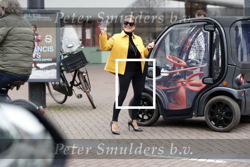 Amsterdam 24 januari 2020
Connie Witteman met haar schoonzoon in BIRO karretje