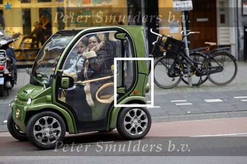 Amsterdam 15 februari 2020
Connie Witteman en Constanza Breukhoven en haar kinderen in 2 CCCC karretjes in amsterdam zuid.