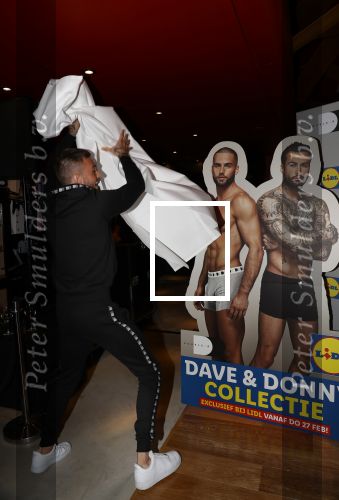 Amsterdam, 20 Februari 2020
Presentatie ondergoed en jogging kleding
door Lidl Gebroeders Dave Roelvink en Donny Roelvink