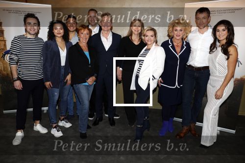 Amsterdam 2 maart 2020
Presentatie de Jantjes met oa Carry Tefsen, Karin Bloemen, Paul Groot, Mariska van Kolck, Esmee Dekker,  Samir Hassan, Mickey Vermeer en Jordy van Loon.
Presentatie vind t plaats in Carre.