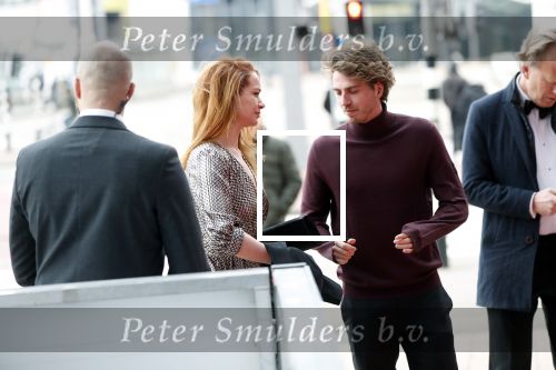 Rotterdam 8 maart 2020
Premiere Hello Dolly in nieuwe Luxor met in de hoofdrollen Simone Kleinsma en Paul de Leeuw . Dorian Bindels met vriendin Bertrie Wierenga