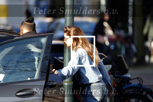 Amsterdam 7 februari 2020
Doutzen Kroes en haar man Sunnery James doen boodschappen met hun dochtertje op de cornelis schuytstraat