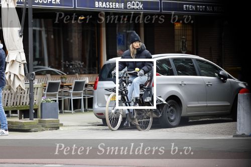 Amsterdam 7 maart 2020
Doutzen Kroes op de fiets