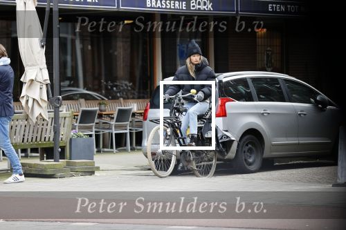 Amsterdam 7 maart 2020
Doutzen Kroes op de fiets