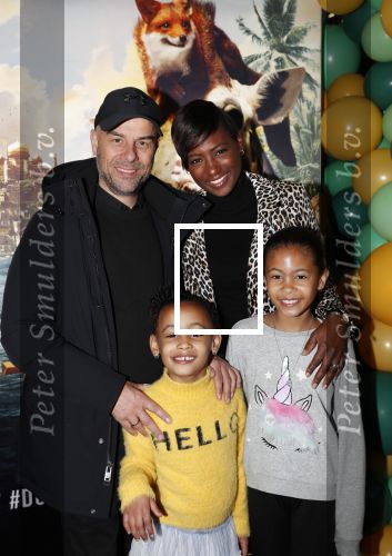 Amsterdam 12 januari 2020
Premiere Dolittle in pathe Arena. Edsilia Rombley kwam met haar man Tjeerd Oosterhuis en nhun dochters
