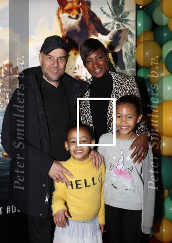 Amsterdam 12 januari 2020
Premiere Dolittle in pathe Arena. Edsilia Rombley kwam met haar man Tjeerd Oosterhuis en nhun dochters