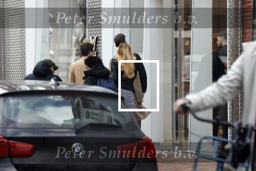 Amsterdam 12 maart 2020
Esrtelle Cruijff loopt vanaf de pc hoofstraat naar haar huis