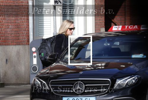 Amsterdam 11 februari 2020
Eva Jinek wordt bij haar huis opgehaald door een taxi