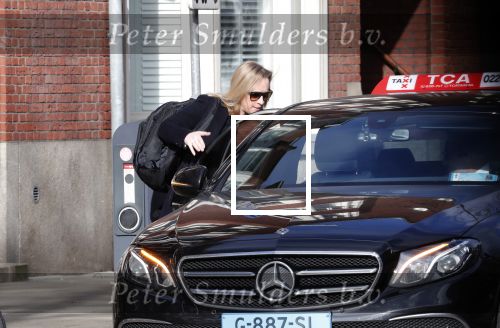 Amsterdam 11 februari 2020
Eva Jinek wordt bij haar huis opgehaald door een taxi