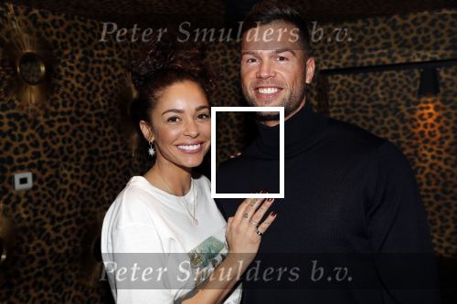Amsterdam 10 februari 2020
Boek presentatie Donny Roelvink bij Mama Kelly.
Zijn ouders Dries Lucienne Kenter en broer Dave waren natuurlijk aanwezig. Faya Lourens kwam met vriend Daan