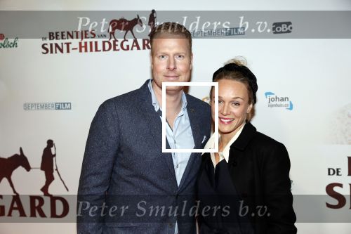 Amsterdam 10 februari 2020
Premiere van de beentjes van Sint Hildegard in Tuschinski met in de hoofdrollen Herman Finkers Johanna ter Steege Leonie ter Braak Ferdi Stofmeel en Daphne Bunskoek .