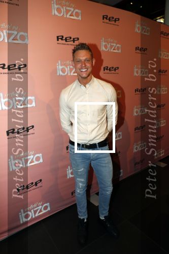 Amsterdam 3 februari 2020
Premiere verliefd op ibiza in het deLamar theater. Ferry Doedens kwam met een kennis