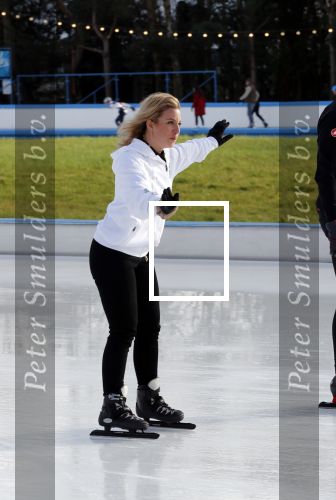 Amsterdam 4 februari 2020
Perspresentatie Hollandse 100 voor Lymph&Co op de Jaap Eden schaatsbaan.
Prins Bernahrd jr en Prinses Margriet zijn ook aanwezig. Fien Vermeulen