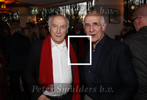 Hilversum 5 januari 2020
Peter Koelewijn krijgt een lintje van Burgemeester Pieter Broertjes.
Event vond plaats in de wisseloord studios. Frits Spits