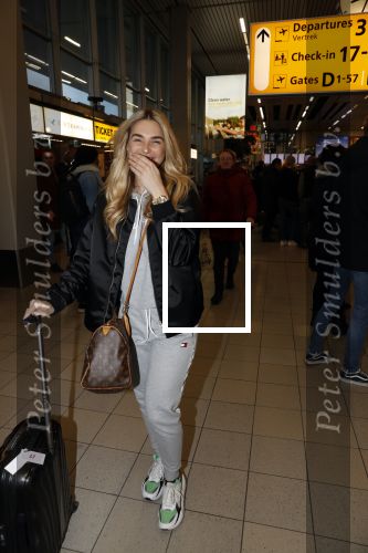Schiphol 6 februari 2020
Gaby Blaaser vertrekt met Rick Brandsteder naar zuid Afrika voor het programma the Bachelorette