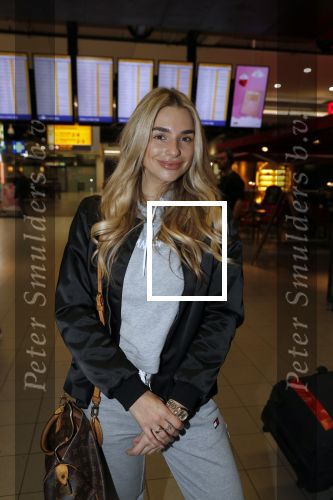 Schiphol 6 februari 2020
Gaby Blaaser vertrekt met Rick Brandsteder naar zuid Afrika voor het programma the Bachelorette