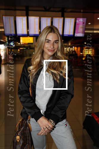 Schiphol 6 februari 2020
Gaby Blaaser vertrekt met Rick Brandsteder naar zuid Afrika voor het programma the Bachelorette