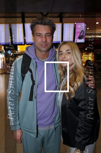 Schiphol 6 februari 2020
Gaby Blaaser vertrekt met Rick Brandsteder naar zuid Afrika voor het programma the Bachelorette