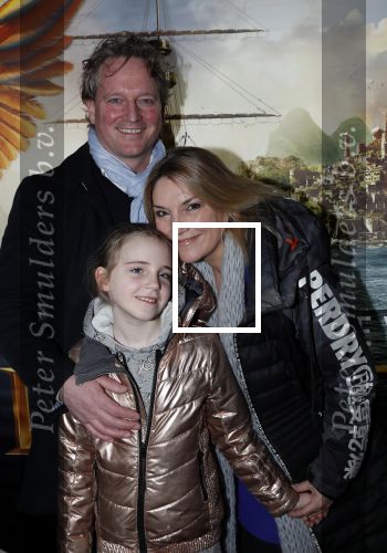 Amsterdam 12 januari 2020
Premiere Dolittle in pathe Arena. Gallyon v Vessem kwam met haar man en dochter