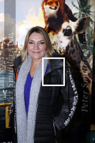 Amsterdam 12 januari 2020
Premiere Dolittle in pathe Arena. Gallyon v Vessem kwam met haar man en dochter